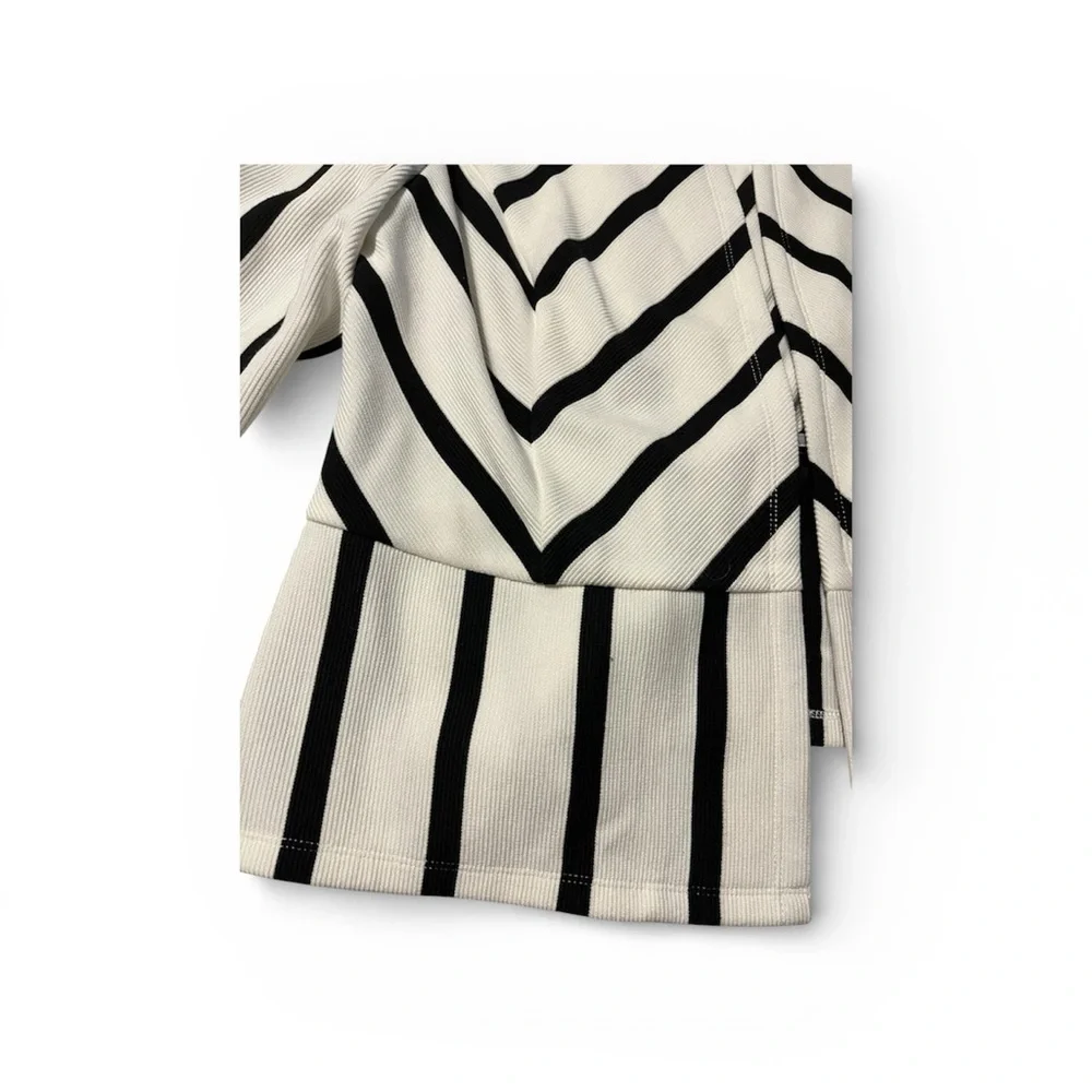 Chicos textured blazer